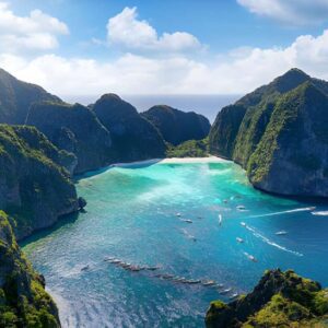 Phi Phi Island Snorkeling Day Trip_02_zentra_tours